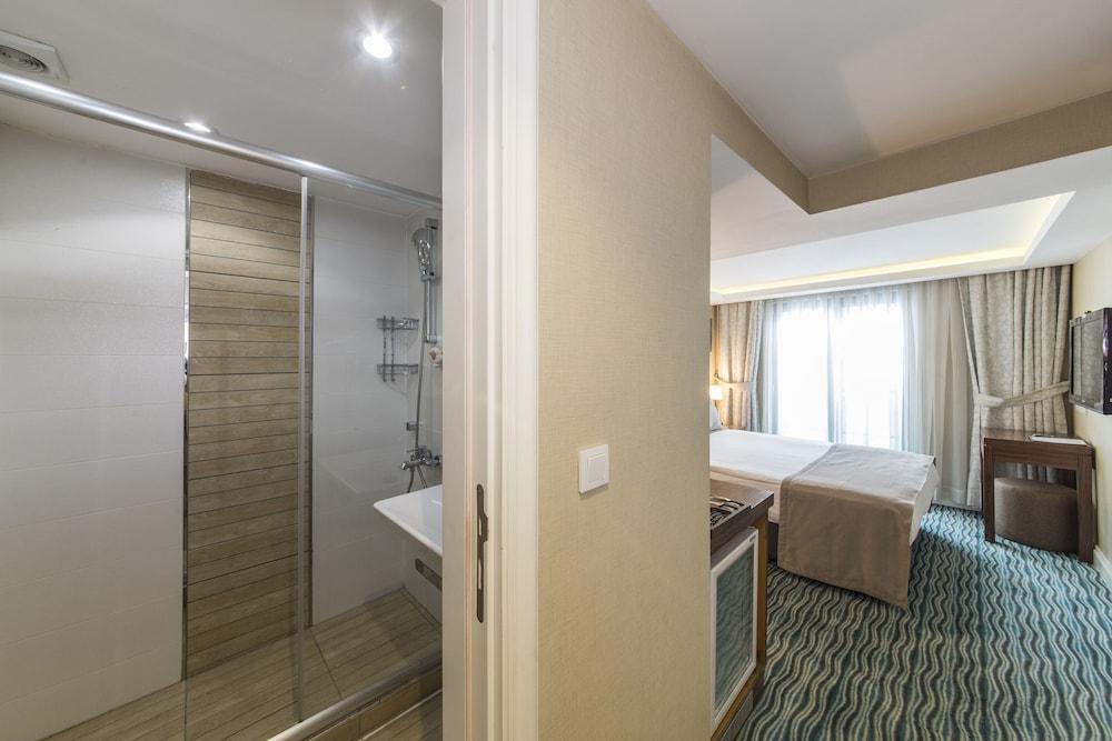 Aston Hotel Taksim イスタンブール エクステリア 写真
