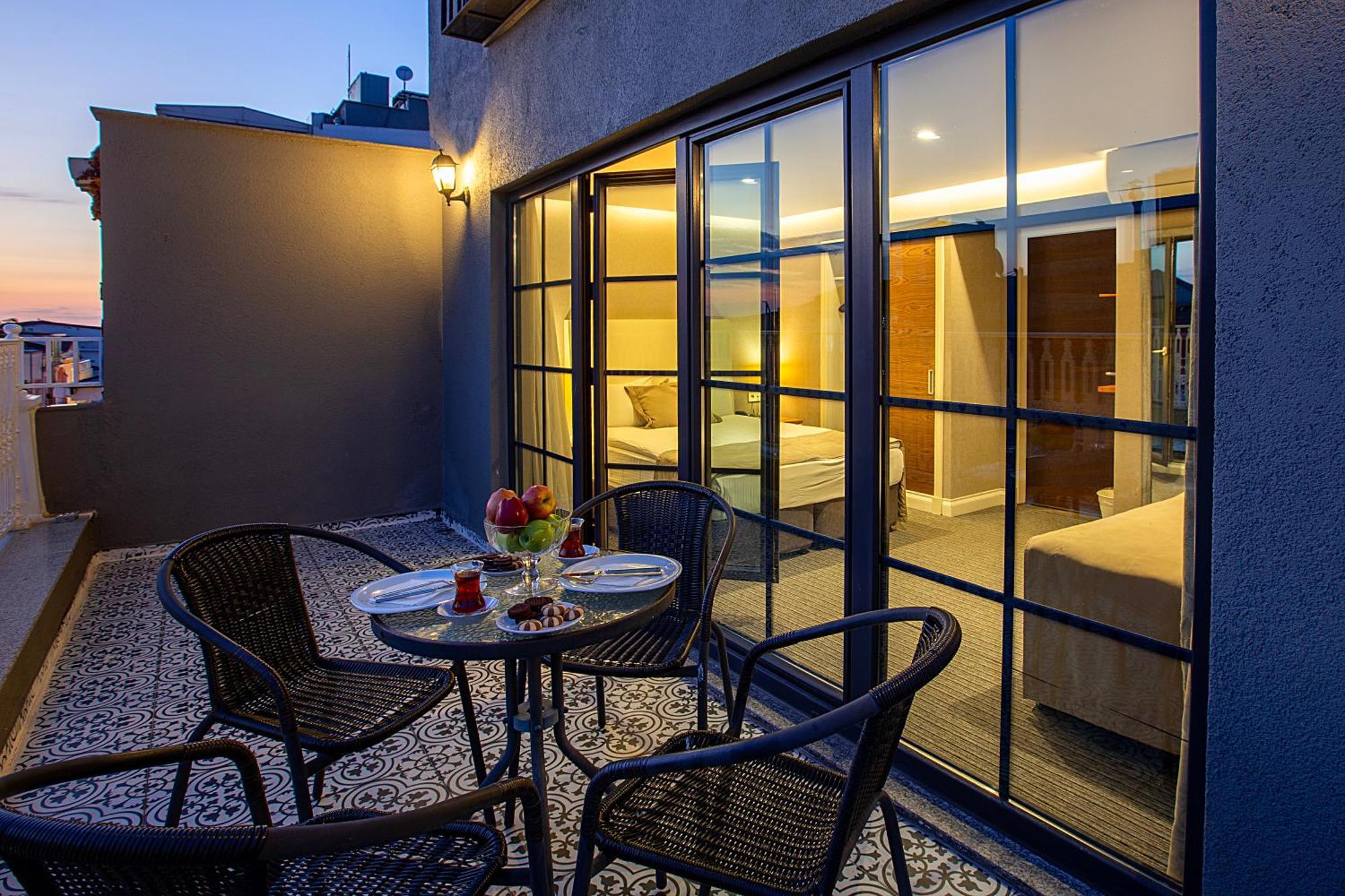 Aston Hotel Taksim イスタンブール エクステリア 写真