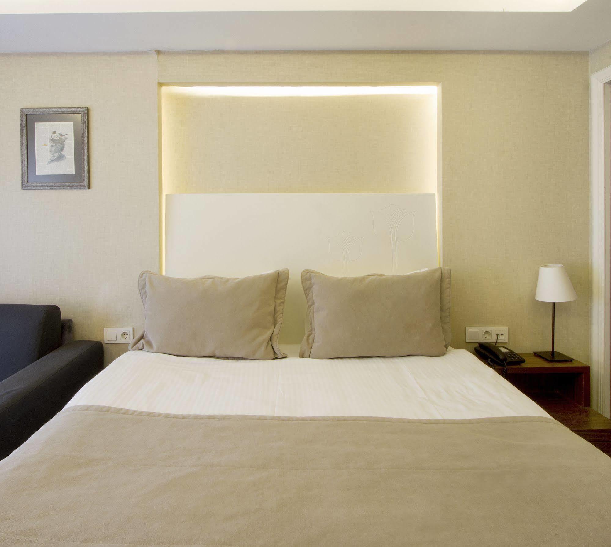 Aston Hotel Taksim イスタンブール エクステリア 写真
